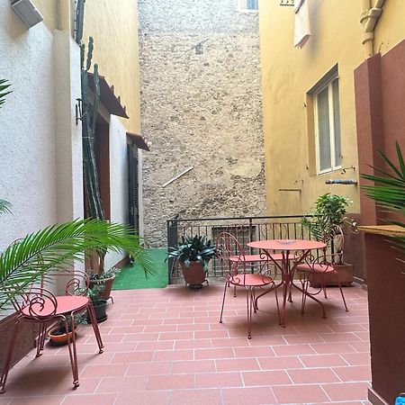 Suite Stylish & Cozy Apartment In The Heart Of Florence Florença Exterior foto