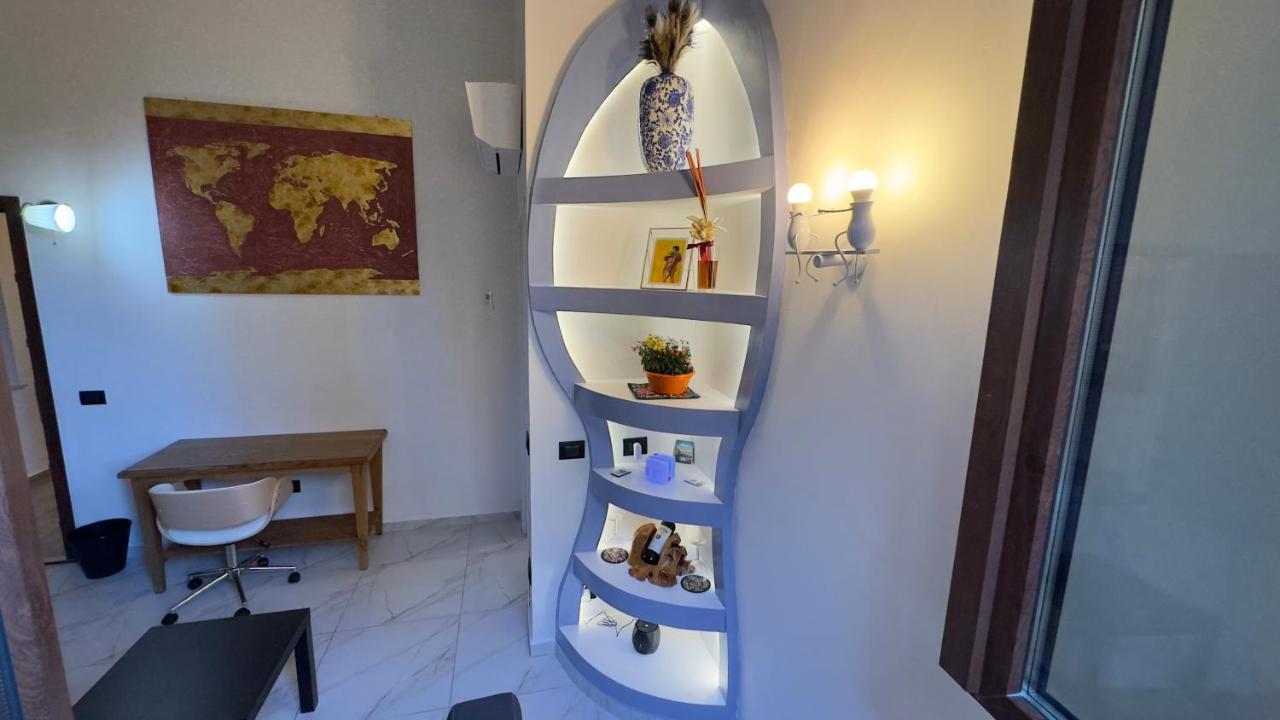 Suite Stylish & Cozy Apartment In The Heart Of Florence Florença Exterior foto