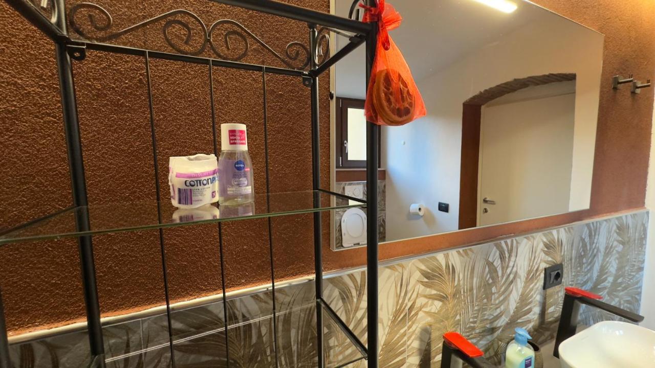 Suite Stylish & Cozy Apartment In The Heart Of Florence Florença Exterior foto