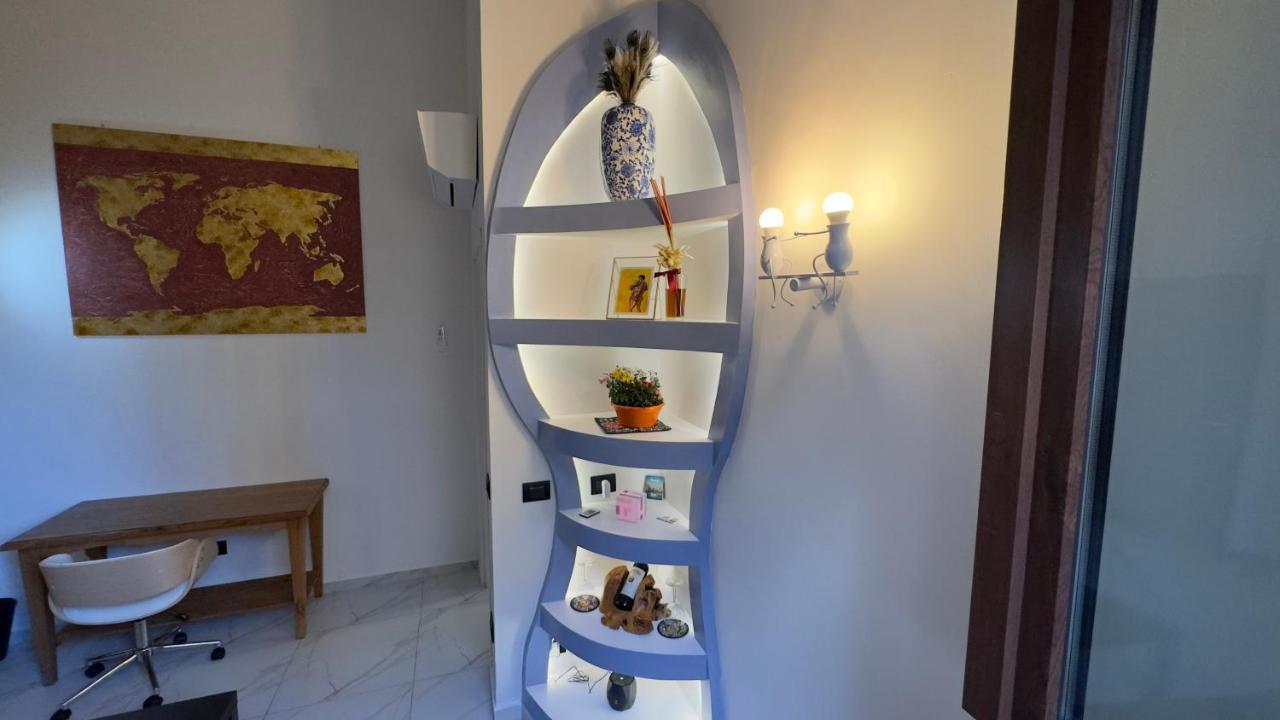 Suite Stylish & Cozy Apartment In The Heart Of Florence Florença Exterior foto