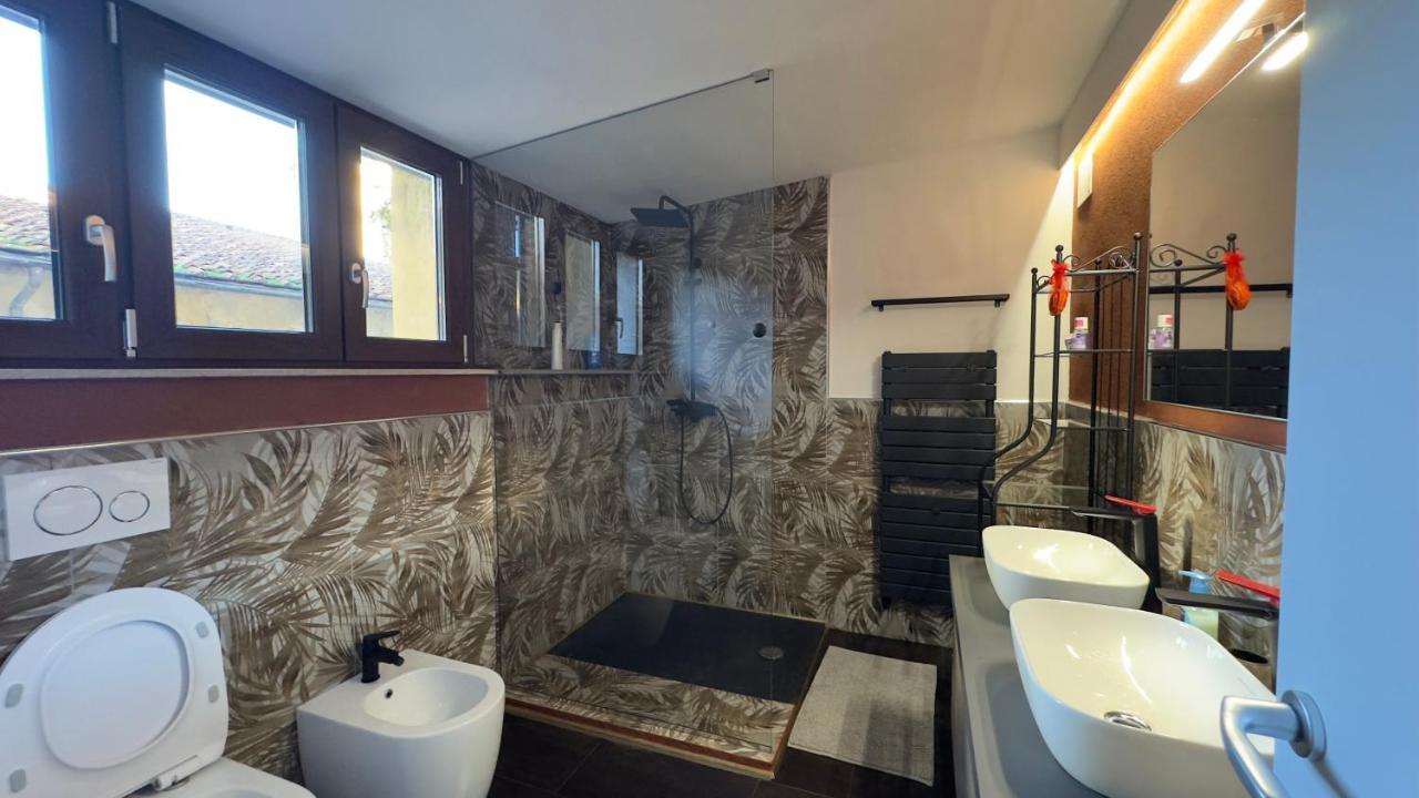 Suite Stylish & Cozy Apartment In The Heart Of Florence Florença Exterior foto