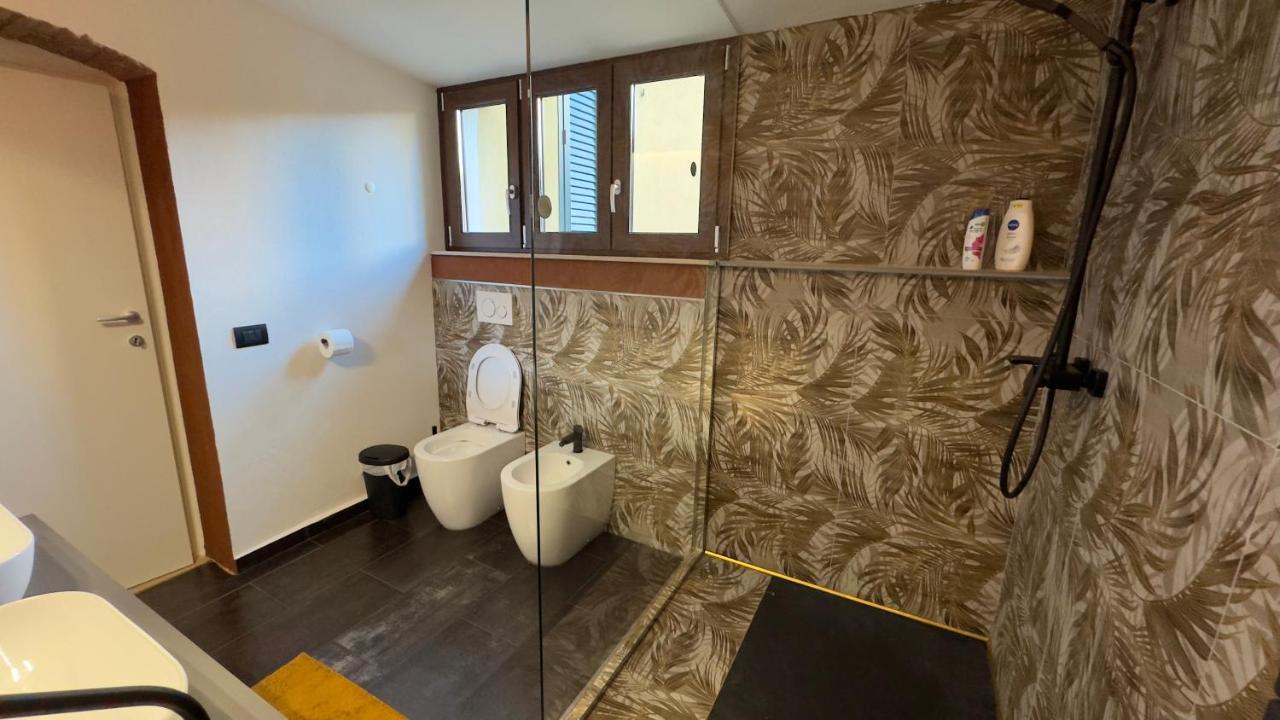 Suite Stylish & Cozy Apartment In The Heart Of Florence Florença Exterior foto