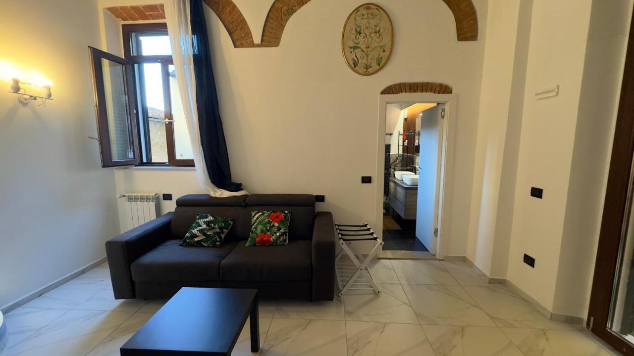 Suite Stylish & Cozy Apartment In The Heart Of Florence Florença Exterior foto