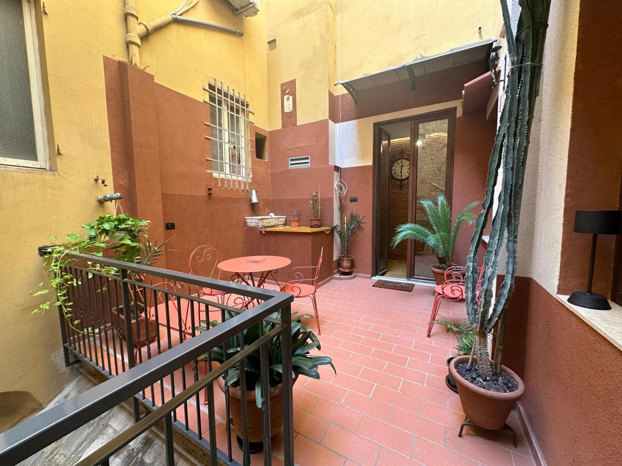 Suite Stylish & Cozy Apartment In The Heart Of Florence Florença Exterior foto